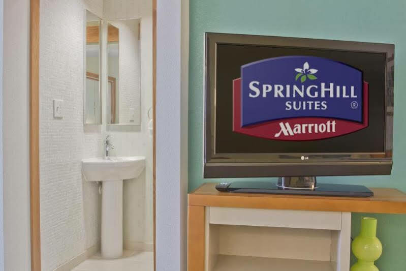 Springhill Suites By Marriott Charlotte Ballantyne Zewnętrze zdjęcie